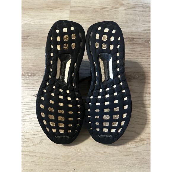 Men’s Adidas UltraBoost DNA Digital Camo - Legend Earth - Picture 6 of 10